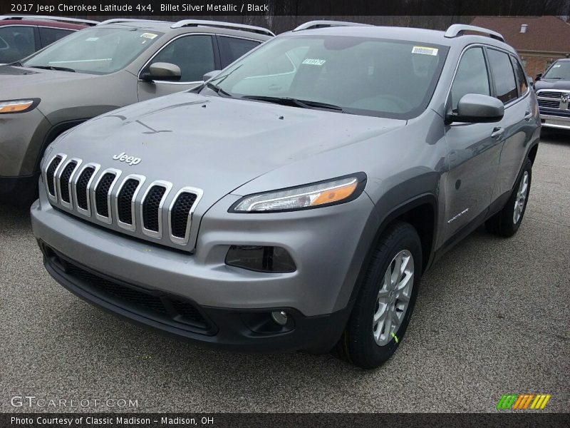 Billet Silver Metallic / Black 2017 Jeep Cherokee Latitude 4x4