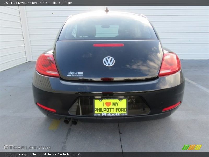 Black / Beige 2014 Volkswagen Beetle 2.5L