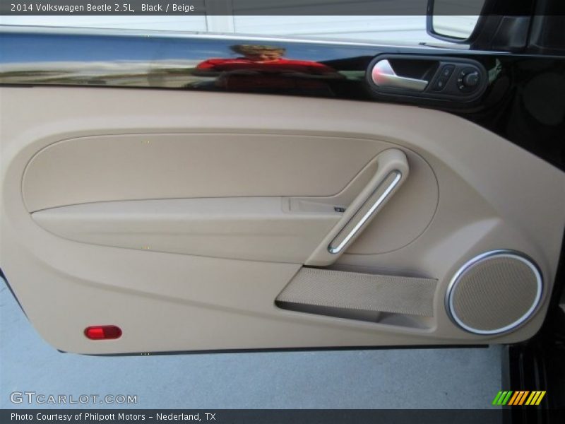 Black / Beige 2014 Volkswagen Beetle 2.5L