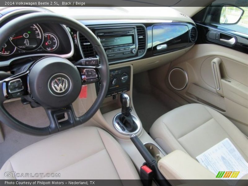Black / Beige 2014 Volkswagen Beetle 2.5L