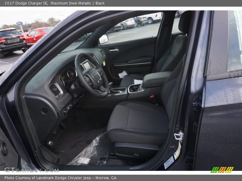 Maximum Steel Metallic / Black 2017 Dodge Charger SE