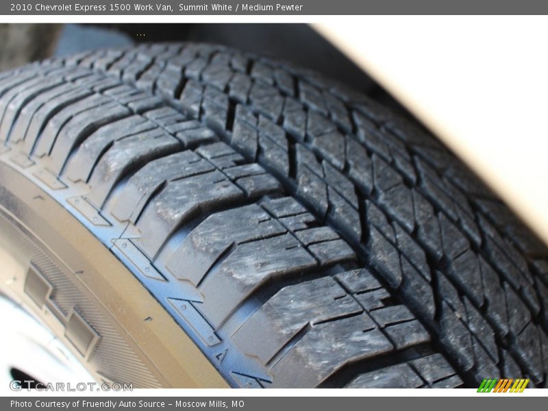 Summit White / Medium Pewter 2010 Chevrolet Express 1500 Work Van