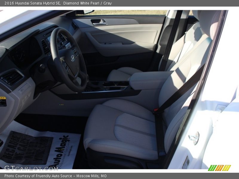 Diamond White Pearl / Gray 2016 Hyundai Sonata Hybrid SE