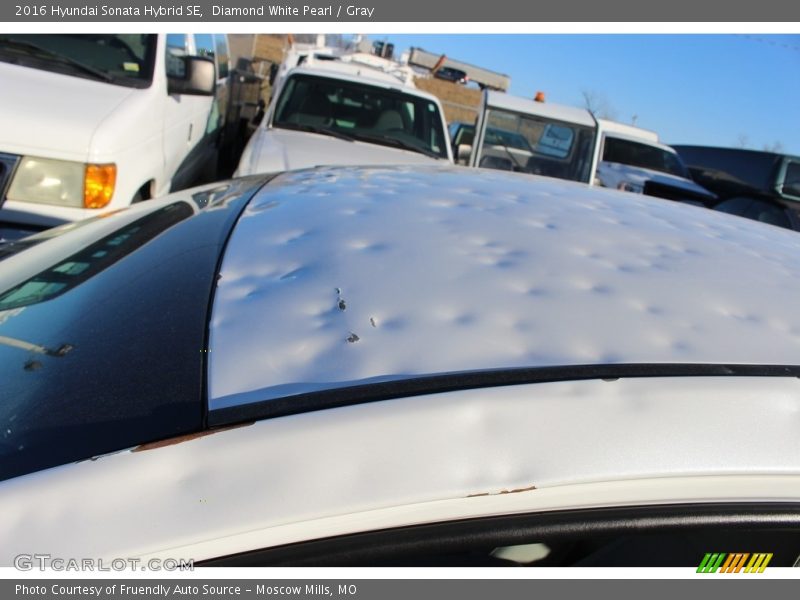 Diamond White Pearl / Gray 2016 Hyundai Sonata Hybrid SE