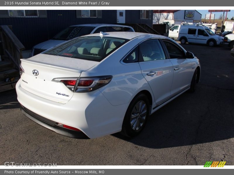 Diamond White Pearl / Gray 2016 Hyundai Sonata Hybrid SE