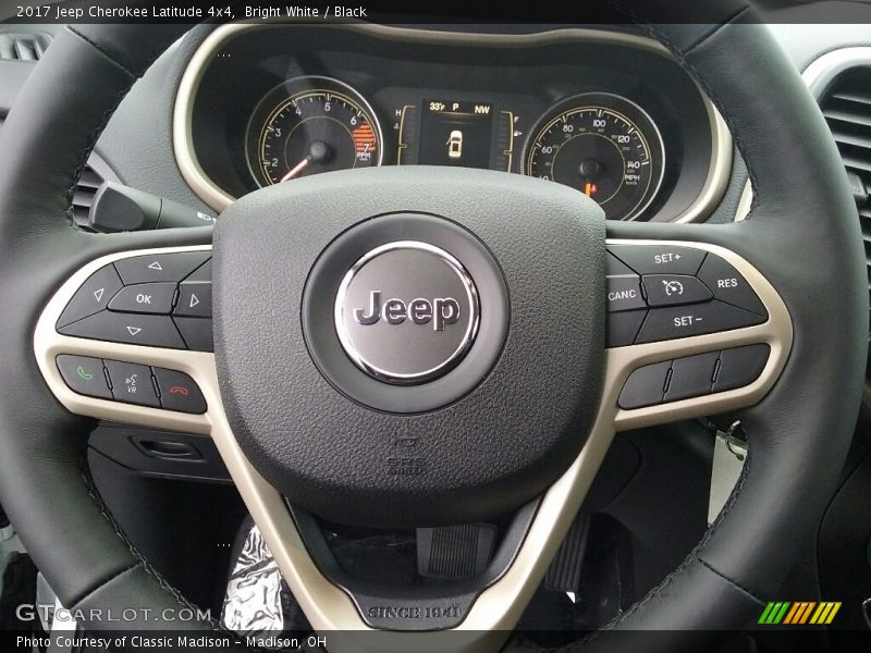Bright White / Black 2017 Jeep Cherokee Latitude 4x4