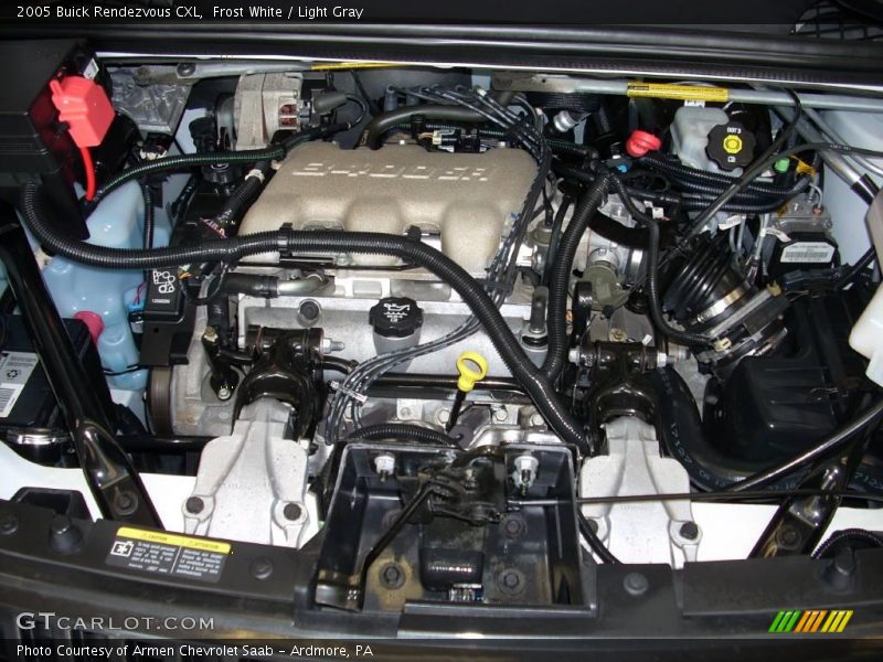 Frost White / Light Gray 2005 Buick Rendezvous CXL