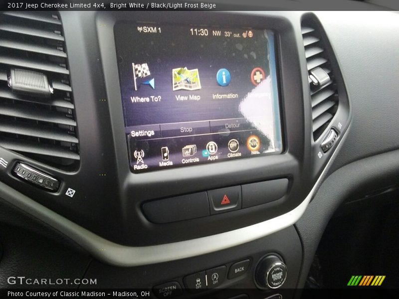 Bright White / Black/Light Frost Beige 2017 Jeep Cherokee Limited 4x4