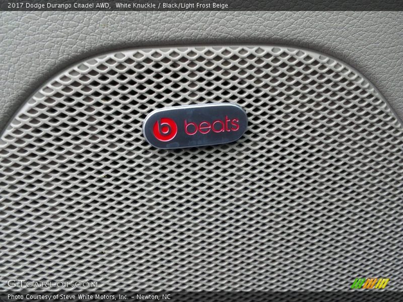 White Knuckle / Black/Light Frost Beige 2017 Dodge Durango Citadel AWD