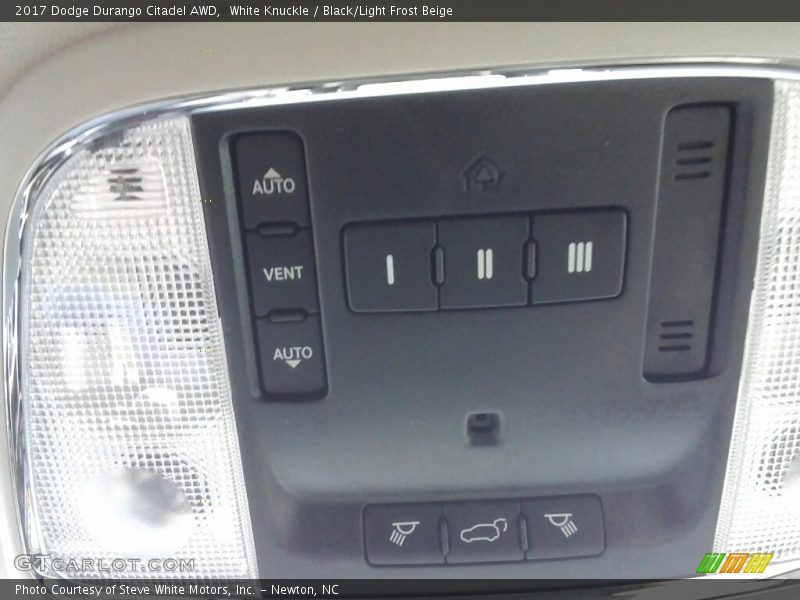 White Knuckle / Black/Light Frost Beige 2017 Dodge Durango Citadel AWD