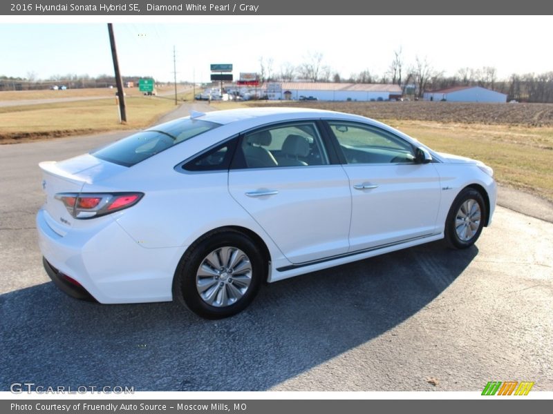 Diamond White Pearl / Gray 2016 Hyundai Sonata Hybrid SE