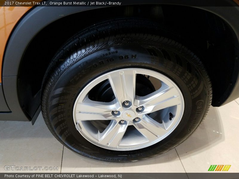 Orange Burst Metallic / Jet Black/­Brandy 2017 Chevrolet Trax LT