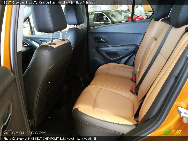 Orange Burst Metallic / Jet Black/­Brandy 2017 Chevrolet Trax LT