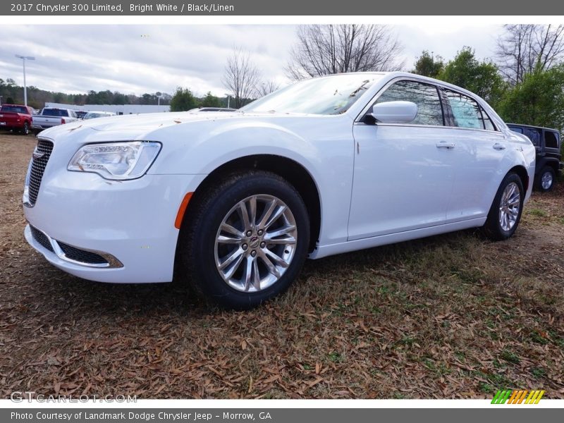 Bright White / Black/Linen 2017 Chrysler 300 Limited