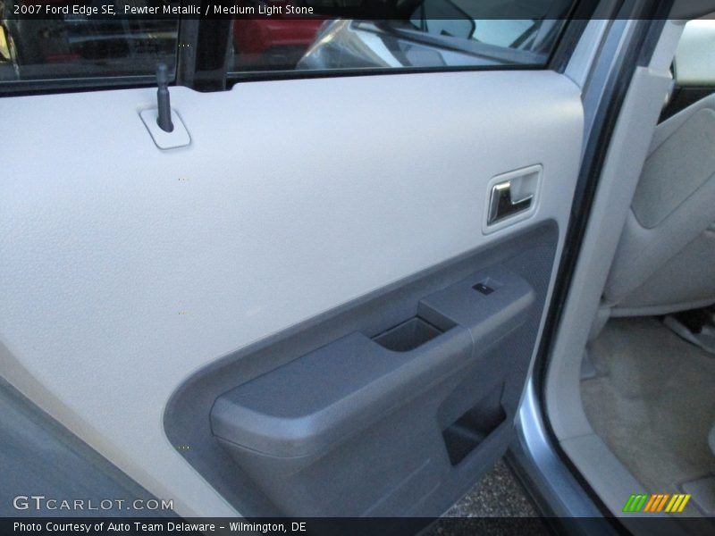 Pewter Metallic / Medium Light Stone 2007 Ford Edge SE