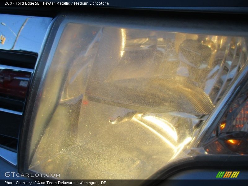Pewter Metallic / Medium Light Stone 2007 Ford Edge SE