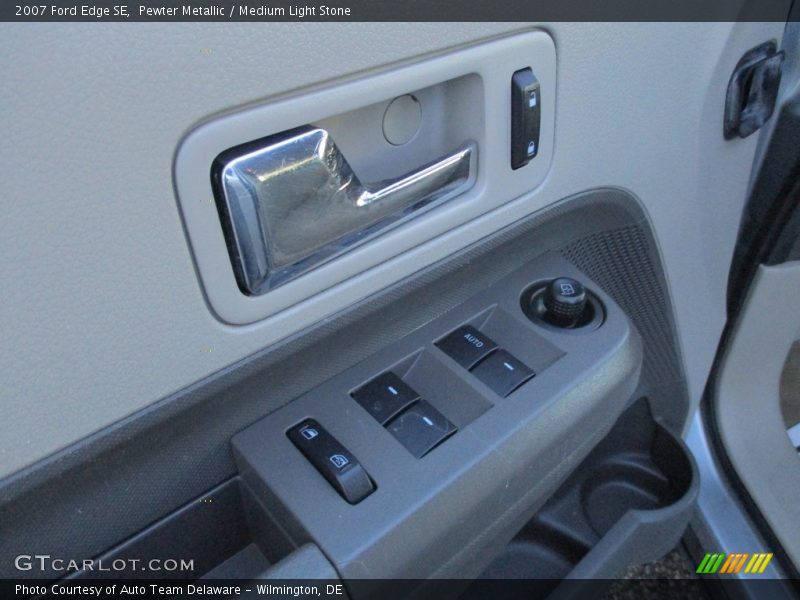 Pewter Metallic / Medium Light Stone 2007 Ford Edge SE