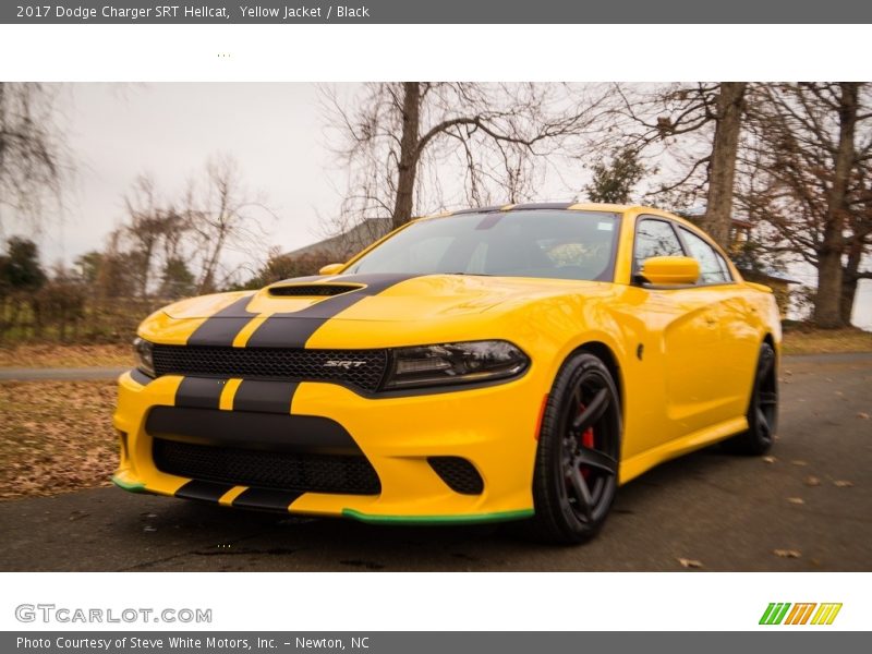 Yellow Jacket / Black 2017 Dodge Charger SRT Hellcat