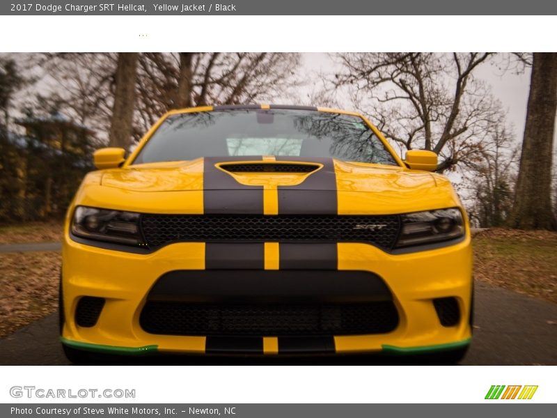 Yellow Jacket / Black 2017 Dodge Charger SRT Hellcat
