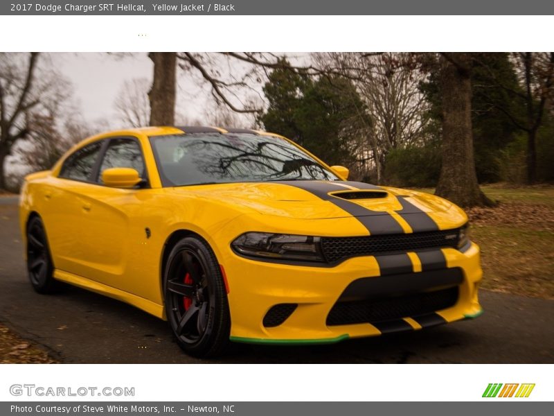 Yellow Jacket / Black 2017 Dodge Charger SRT Hellcat