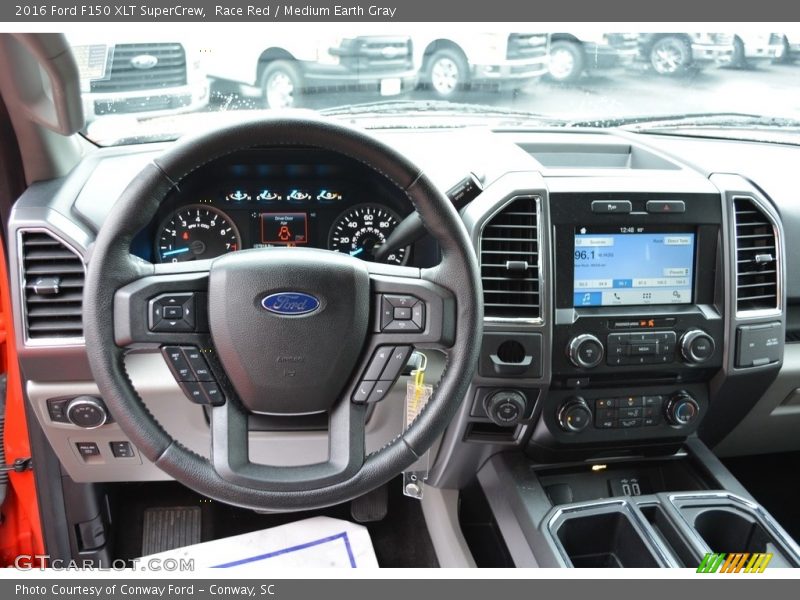 Race Red / Medium Earth Gray 2016 Ford F150 XLT SuperCrew