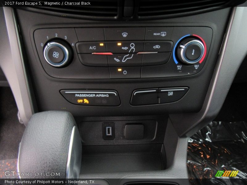 Magnetic / Charcoal Black 2017 Ford Escape S