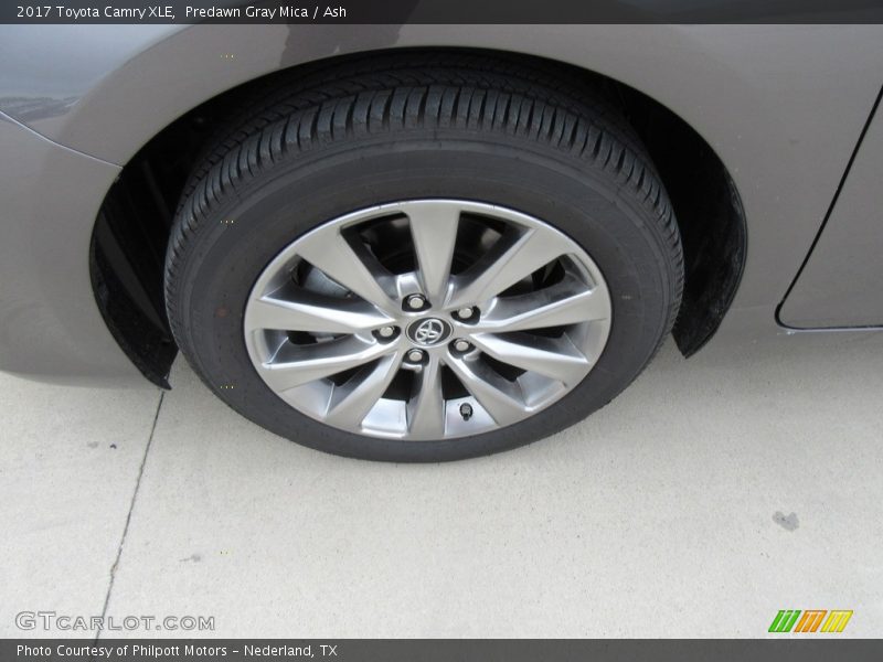 Predawn Gray Mica / Ash 2017 Toyota Camry XLE