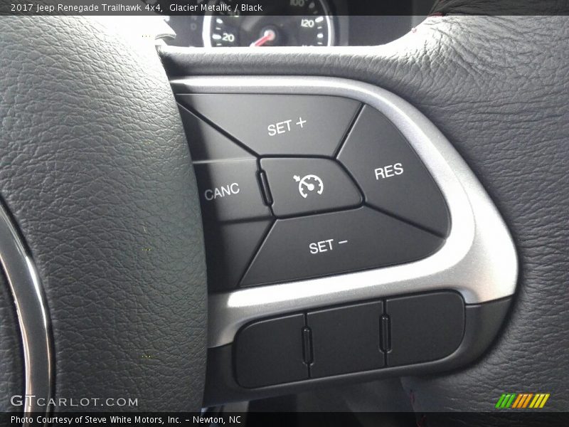 Glacier Metallic / Black 2017 Jeep Renegade Trailhawk 4x4