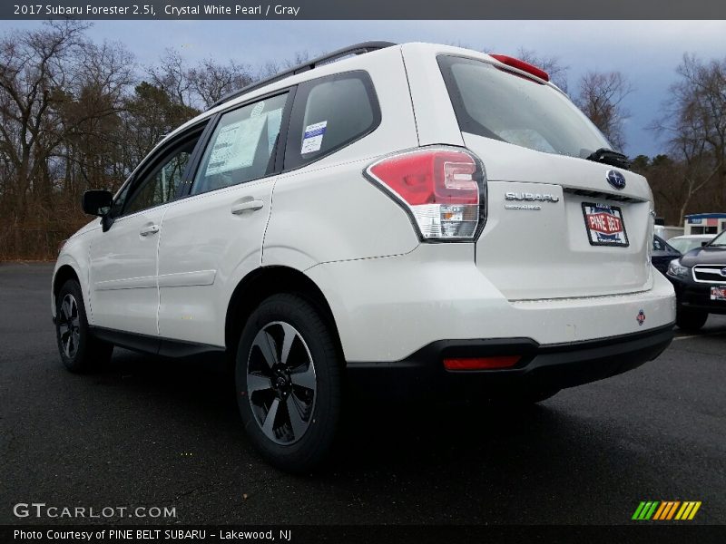 Crystal White Pearl / Gray 2017 Subaru Forester 2.5i