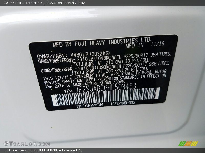 Crystal White Pearl / Gray 2017 Subaru Forester 2.5i