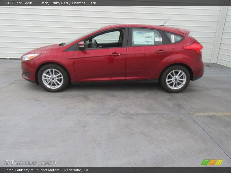 Ruby Red / Charcoal Black 2017 Ford Focus SE Hatch