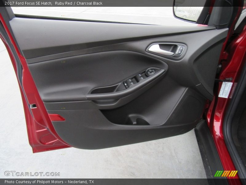 Ruby Red / Charcoal Black 2017 Ford Focus SE Hatch