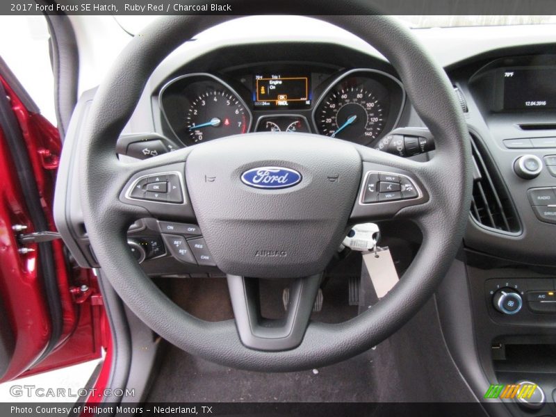 Ruby Red / Charcoal Black 2017 Ford Focus SE Hatch