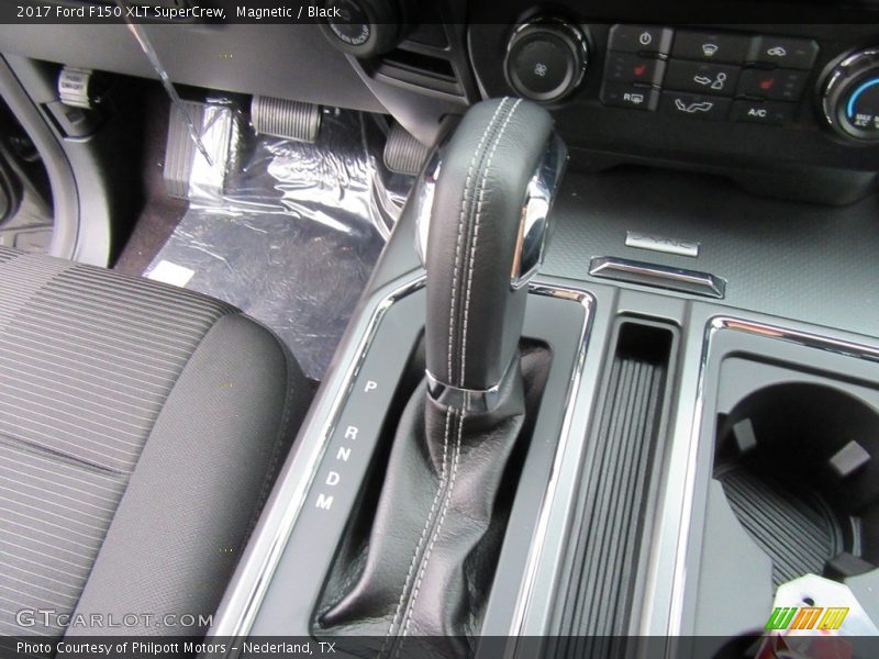 Magnetic / Black 2017 Ford F150 XLT SuperCrew
