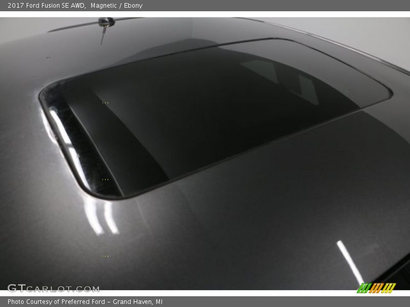 Magnetic / Ebony 2017 Ford Fusion SE AWD