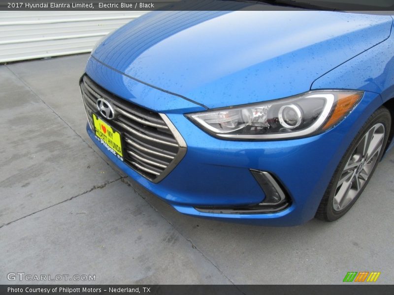 Electric Blue / Black 2017 Hyundai Elantra Limited