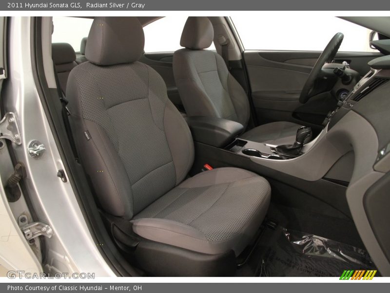 Radiant Silver / Gray 2011 Hyundai Sonata GLS