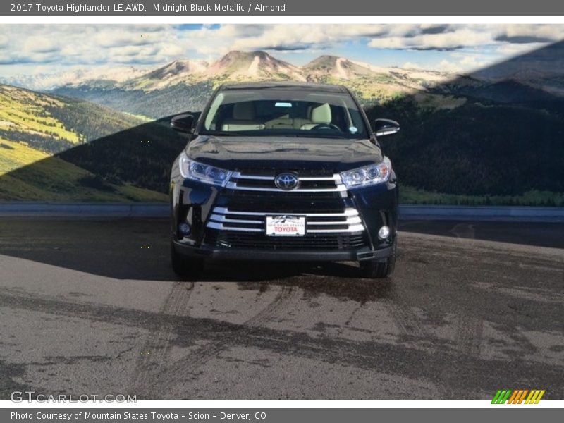 Midnight Black Metallic / Almond 2017 Toyota Highlander LE AWD