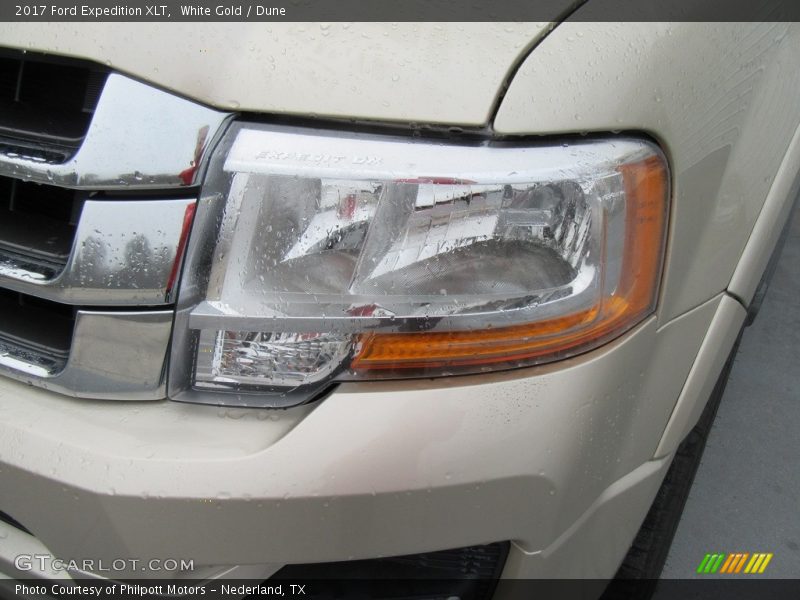 White Gold / Dune 2017 Ford Expedition XLT