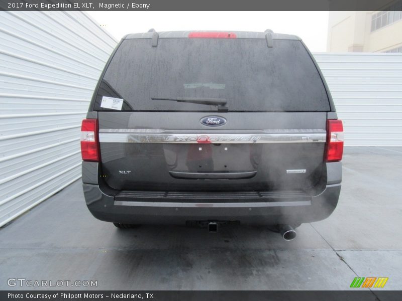 Magnetic / Ebony 2017 Ford Expedition EL XLT