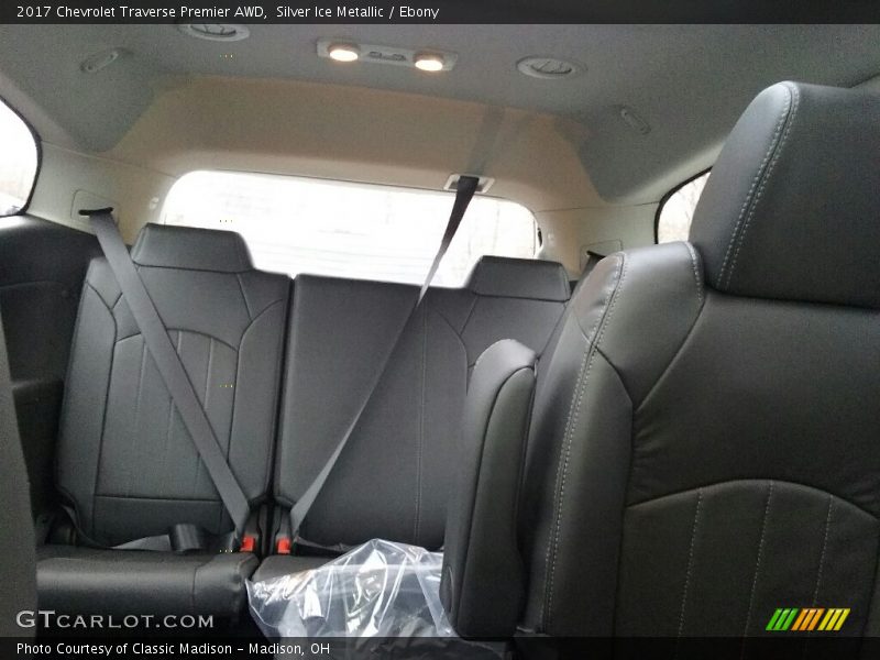 Silver Ice Metallic / Ebony 2017 Chevrolet Traverse Premier AWD