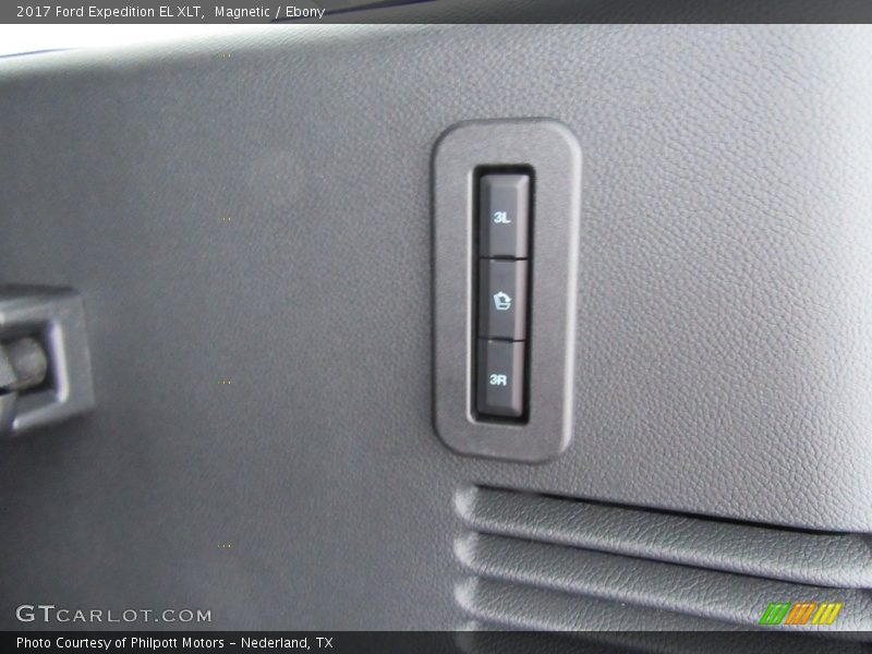 Magnetic / Ebony 2017 Ford Expedition EL XLT