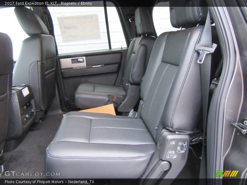 Magnetic / Ebony 2017 Ford Expedition EL XLT