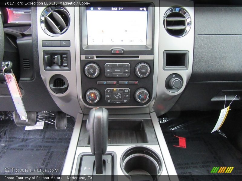 Magnetic / Ebony 2017 Ford Expedition EL XLT