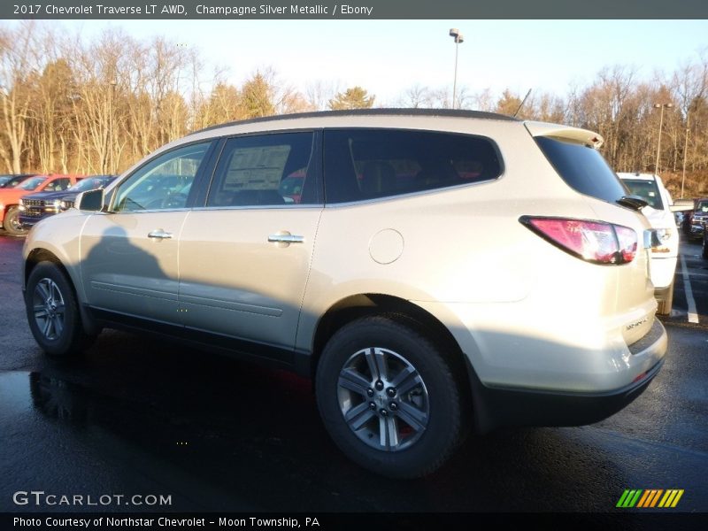 Champagne Silver Metallic / Ebony 2017 Chevrolet Traverse LT AWD