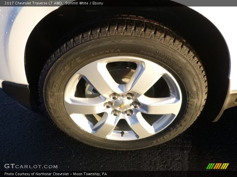 Summit White / Ebony 2017 Chevrolet Traverse LT AWD