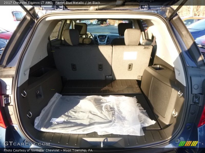 Patriot Blue Metallic / Jet Black 2017 Chevrolet Equinox LT AWD