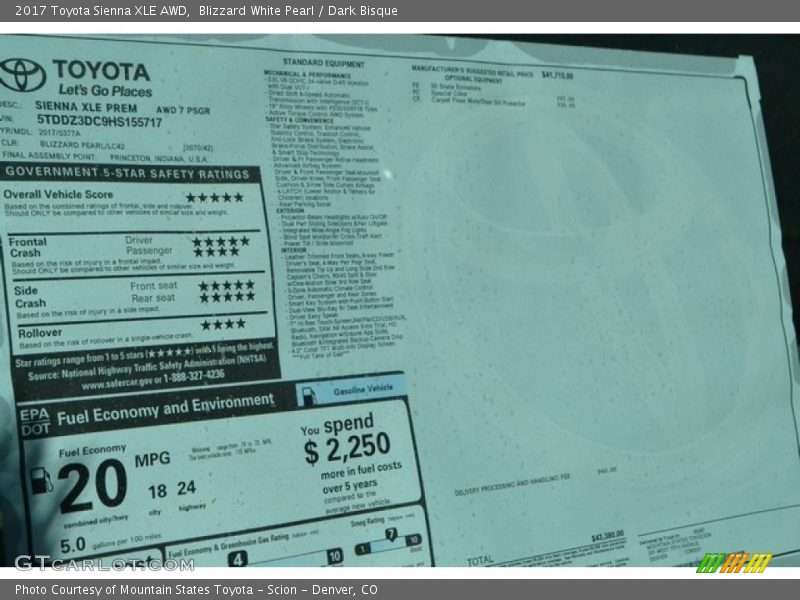 Blizzard White Pearl / Dark Bisque 2017 Toyota Sienna XLE AWD
