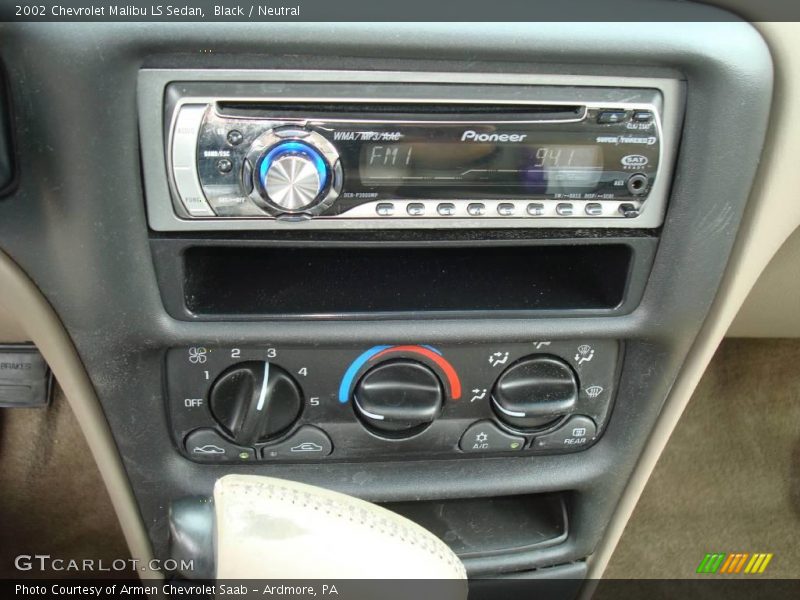 Black / Neutral 2002 Chevrolet Malibu LS Sedan