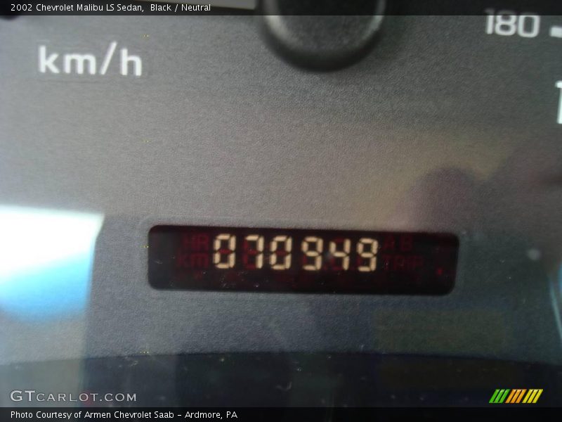 Black / Neutral 2002 Chevrolet Malibu LS Sedan